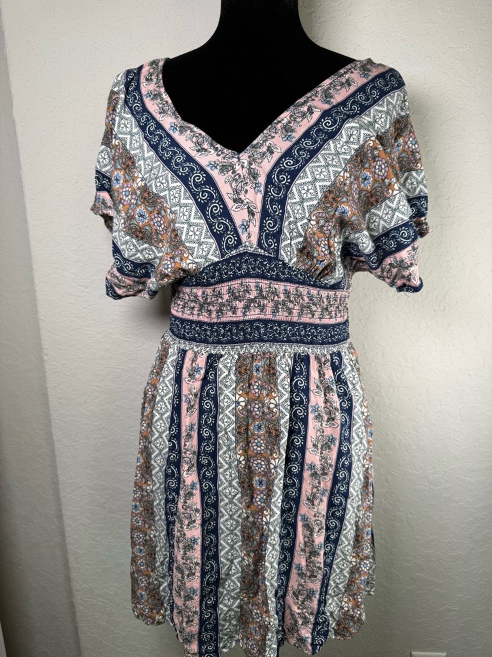 Bebop Large Boho Printed V-Neck Dress Pink Blue Short Sleeve
